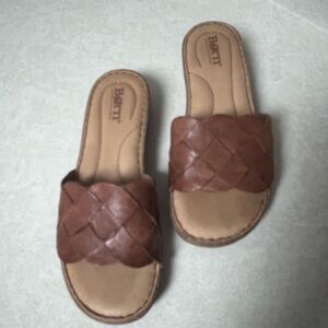 Born leather sandals, sz 6, NWOT